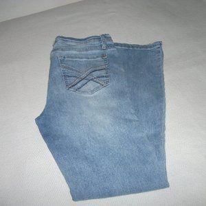 Wallflower jeans